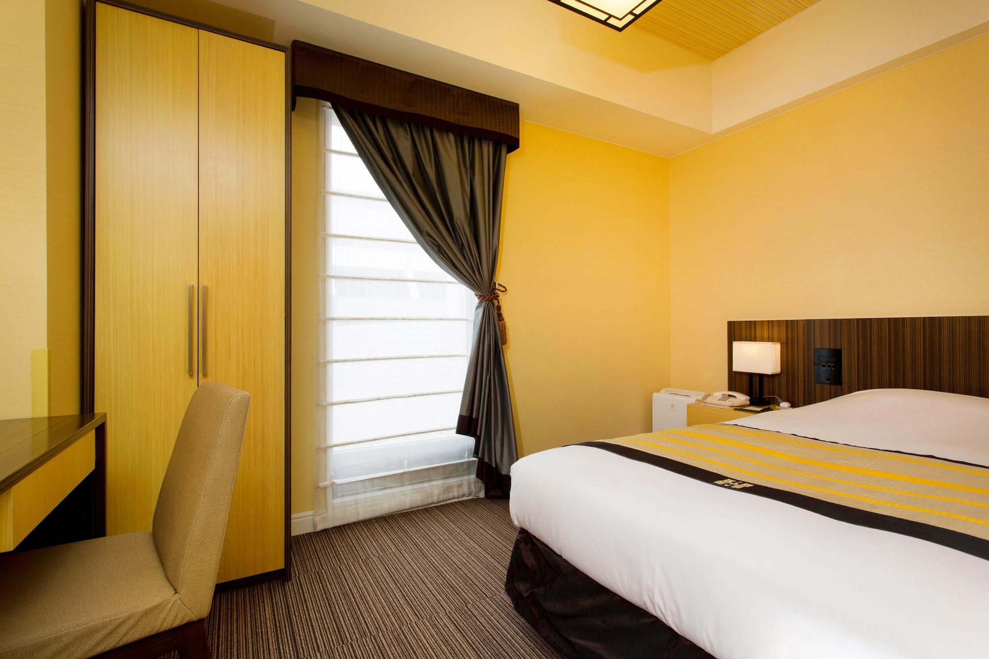 Hotel Monterey Hanzomon Токио Экстерьер фото