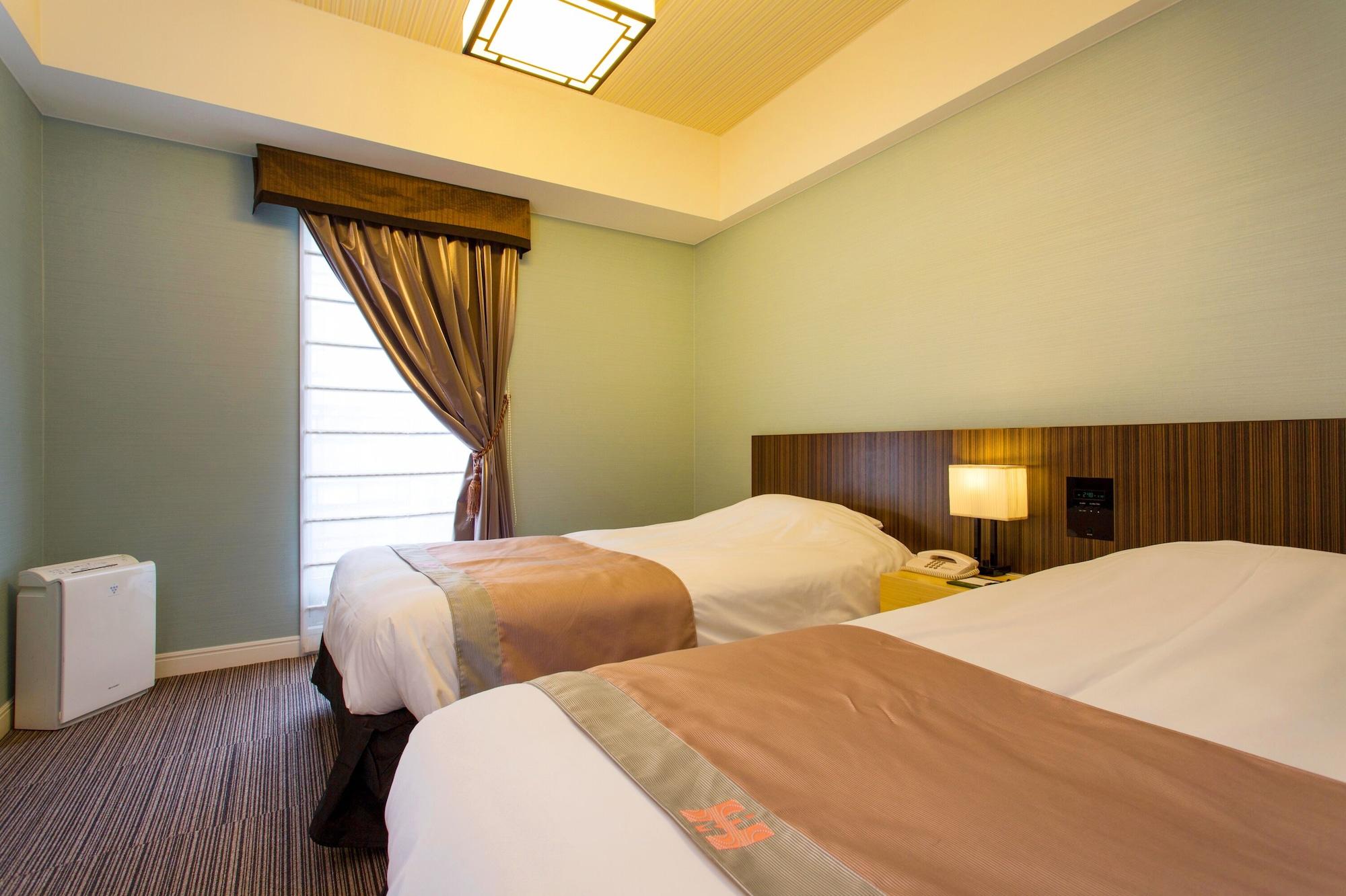 Hotel Monterey Hanzomon Токио Экстерьер фото