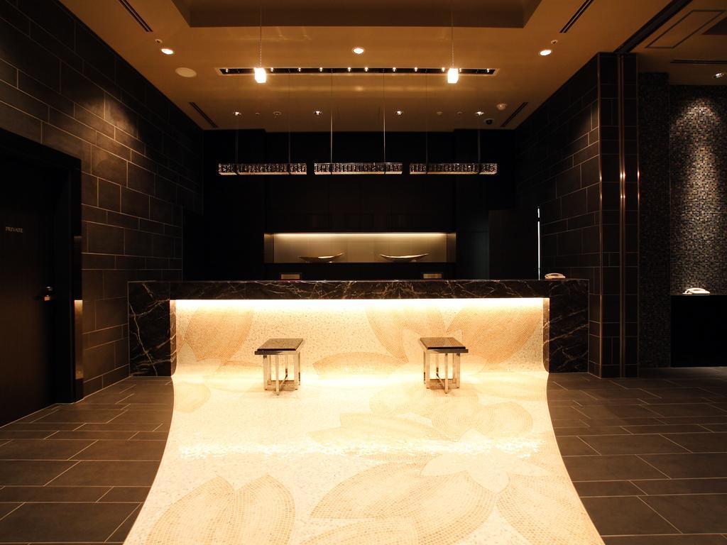 Hotel Monterey Hanzomon Токио Экстерьер фото