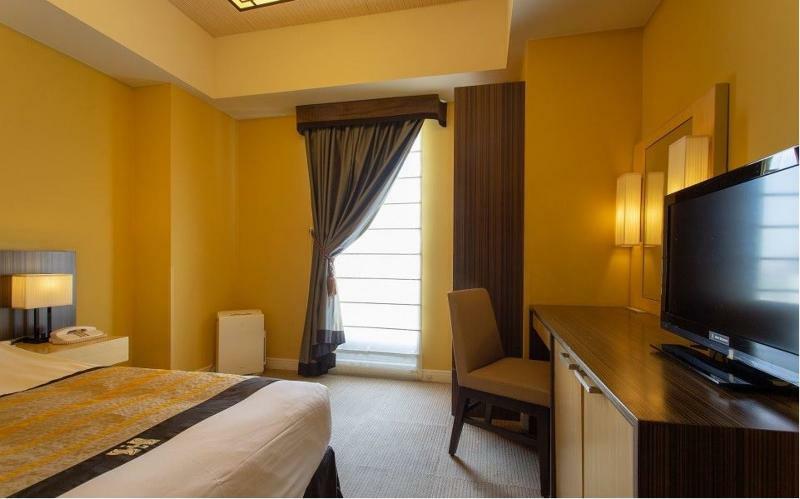 Hotel Monterey Hanzomon Токио Экстерьер фото